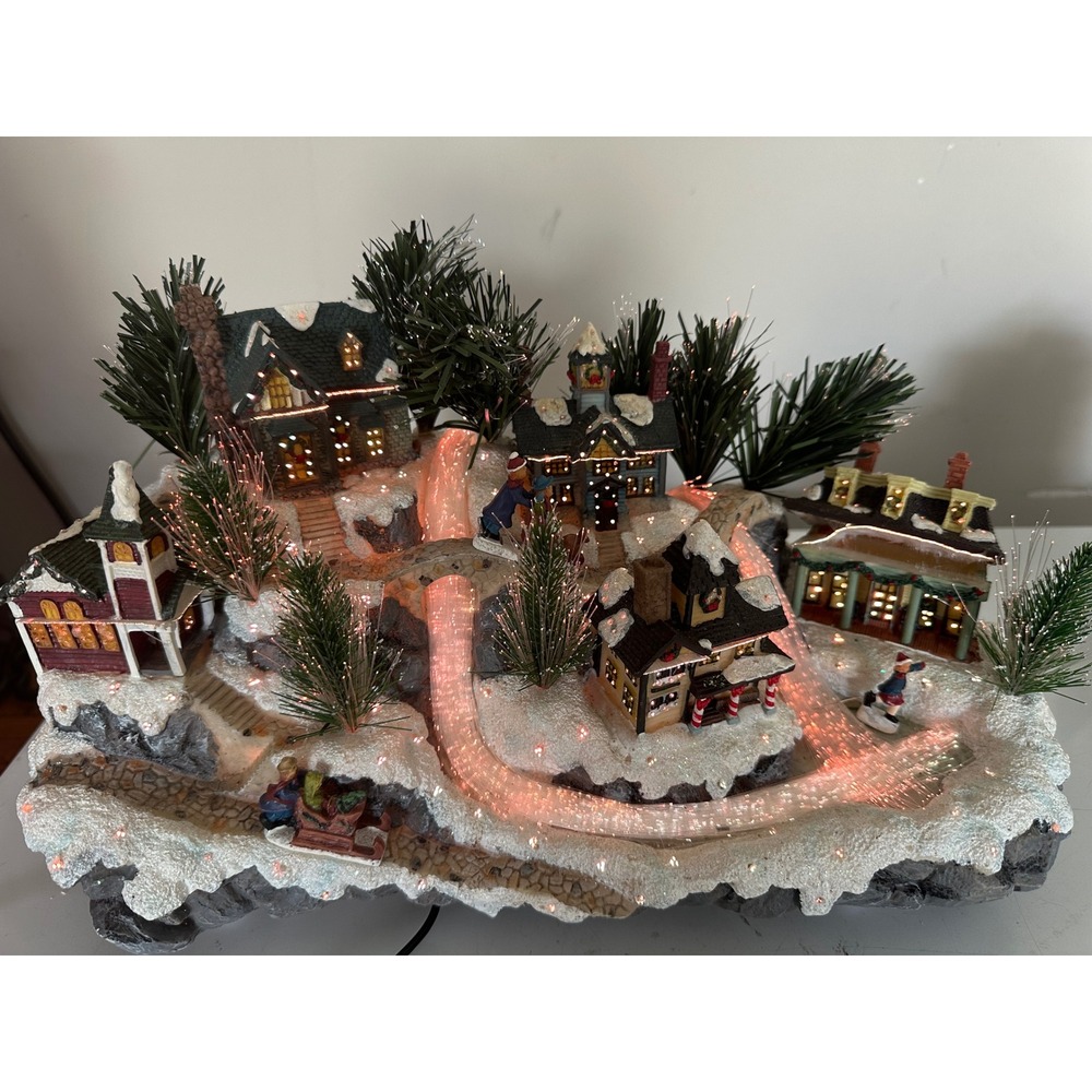 Beautiful Vintage Fiber Optic Christmas Village That Light Up The Town Avon 2003